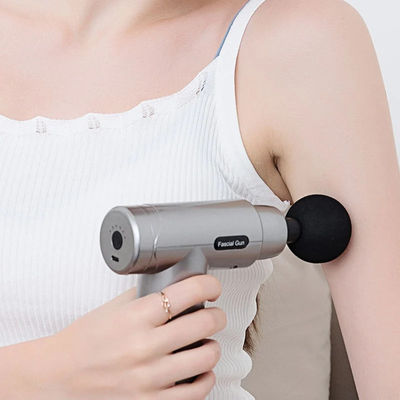 Handheld Fascial Massager for Quiet and Effective Muscle Recovery N.W/G.W 1.02/1.9kg